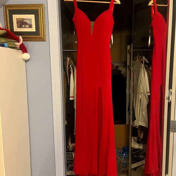 Red Prom Dress Size 8 - Picture 1 of 9